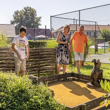 Brabant Retreat Close To Tilburg Feriehus